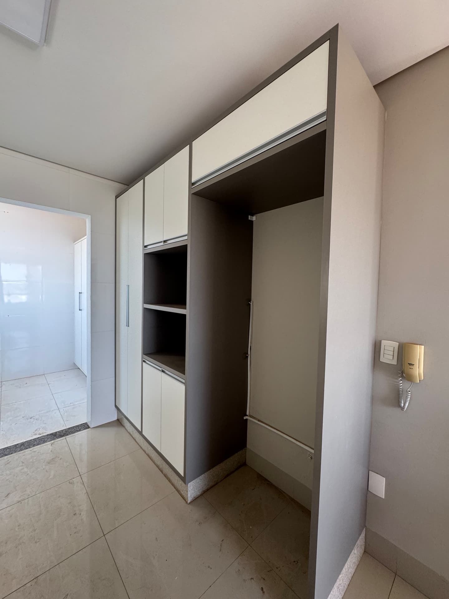 Apartamento Edifício Classic II – Aluguel — foto 5